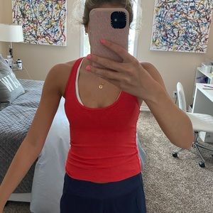 RED LULU CROPPED TANK